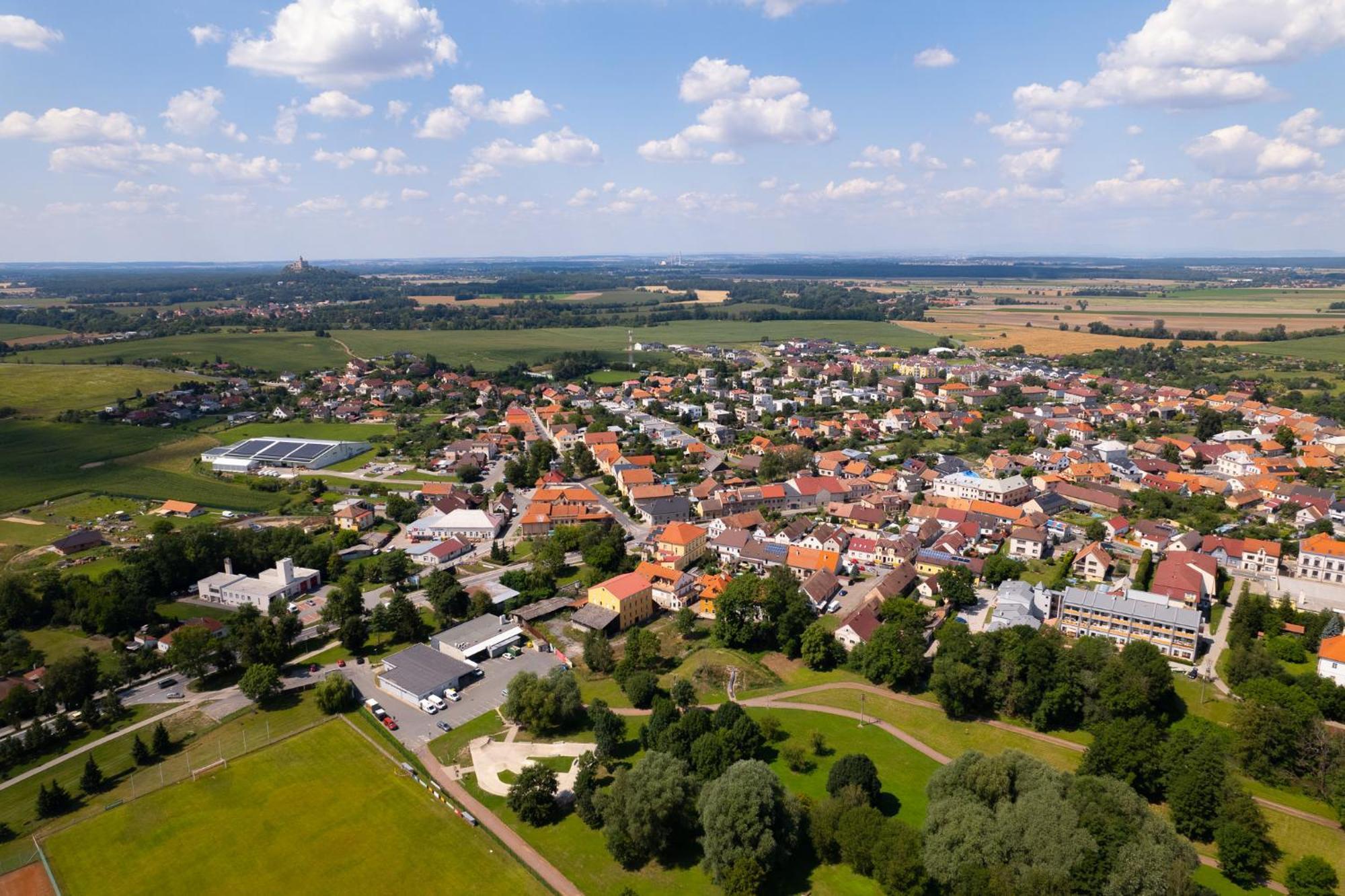 Penzion Sezemice Экстерьер фото